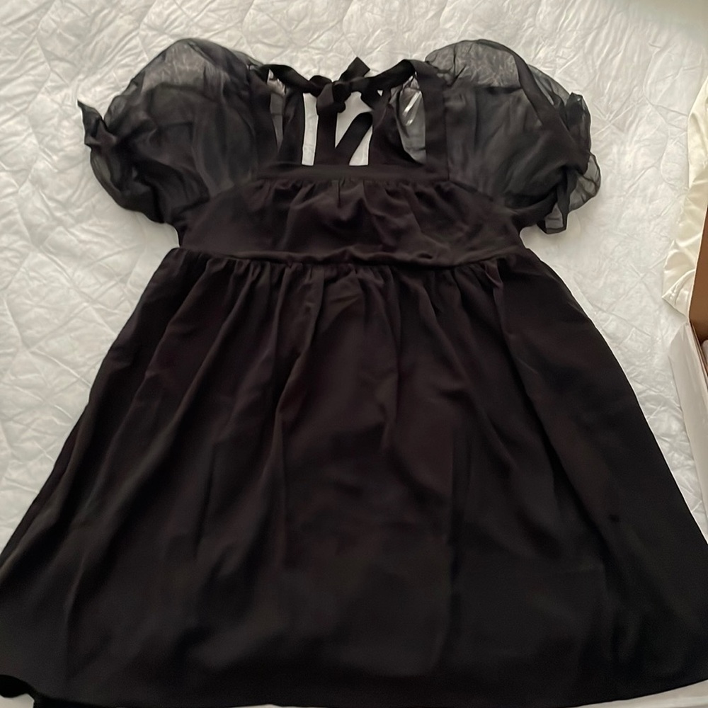 NWT Black Puff Sleeve Mini Dress